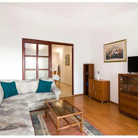 Apartment Zdravko Primosten