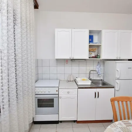 Zdravko Apartment Primosten